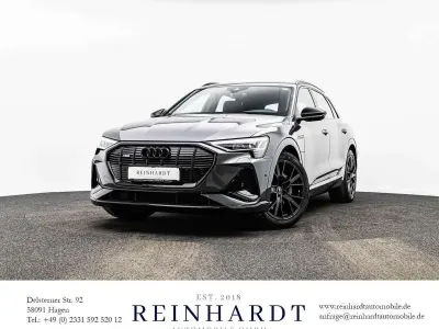 Gebraucht Audi e-tron S-Line 300 kW (408 PS) 2022 Daytonagrau perleffekt SUV