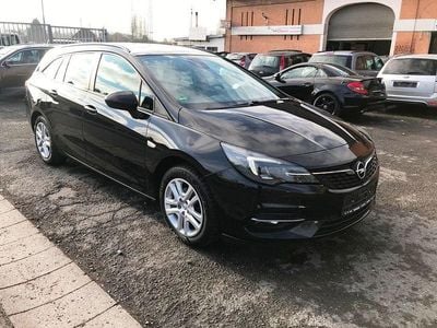 Schwarz Gebraucht 2021 Opel Astra Business Kombi | 10.799 € (Fairer Preis)