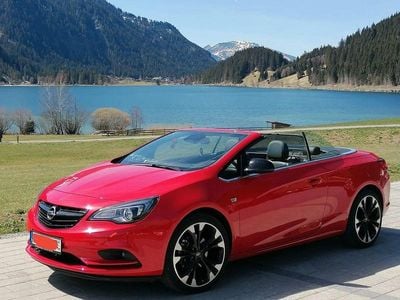Gebraucht Opel Cascada Ultimate 136 PS (100 kW) 2019 Rot Cabrio