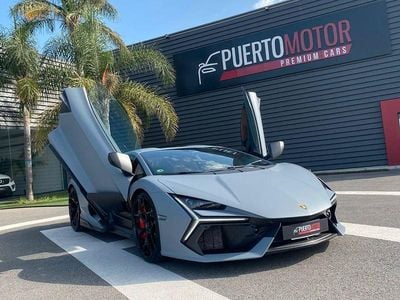 Grau Gebraucht 2024 Lamborghini Revuelto Coupé | 641.300 €