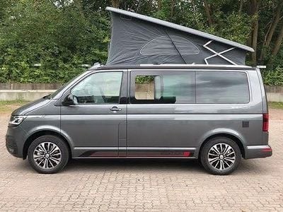 Gebraucht VW California Beach 150 PS (110 kW) 2022 Grau Van