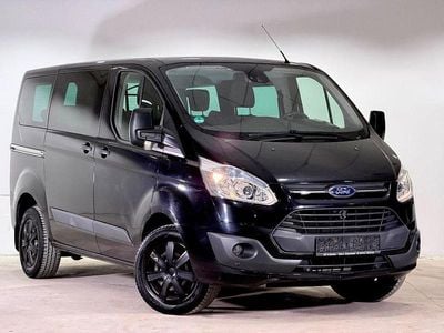 Second-hand Ford Transit Custom 155 CP (114 kW) 2013 Negru Monovolum