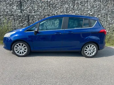Gebraucht Ford B-MAX 140 PS (102 kW) 2016 Blau Van / Kleinbus