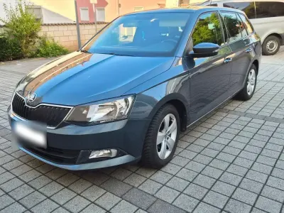 Gebraucht Skoda Fabia Ambition 90 PS (66 kW) 2016 Grau Kombi
