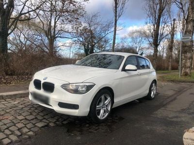 BMW 114