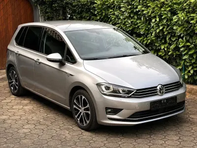 Gebraucht VW Golf Sportsvan LOUNGE 125 PS (91 kW) 2015 Beige Van / Kleinbus