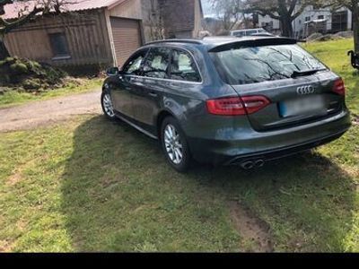 gebraucht Audi A4 2.0 TDI 140kW clean d. quattro S line S line