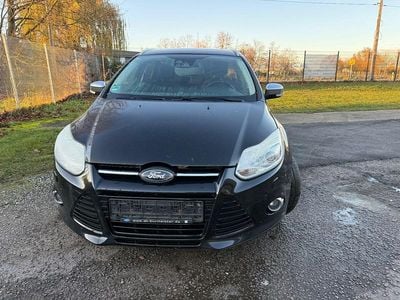 Gebraucht Ford Focus Titanium 150 PS (110 kW) 2011 Schwarz Kombi