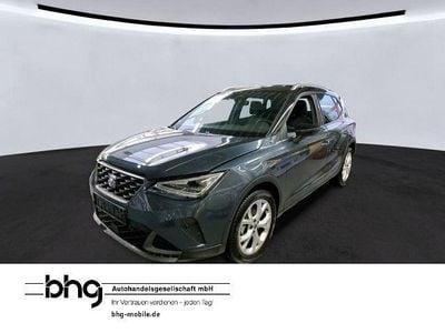 Grau Gebraucht 2023 Seat Arona FR SUV | 19.330 € (Guter Preis)
