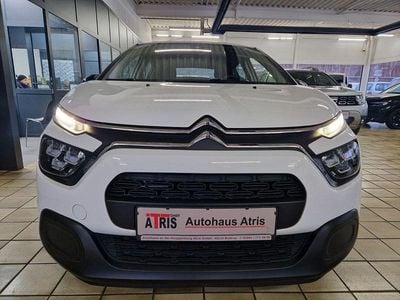 Weiß Gebraucht 2022 Citroën C3 Feel Limousine | 9.950 € (Superpreis)