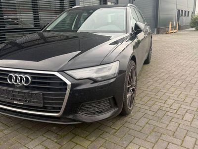 Gebraucht Audi A6 Basis 204 PS (150 kW) 2020 Schwarz Kombi