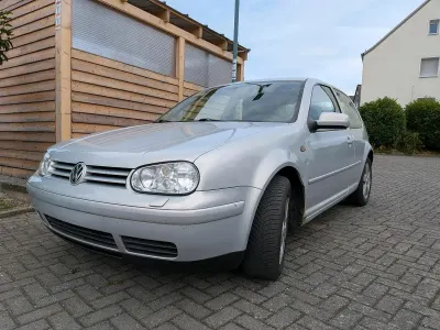 Gebraucht VW Golf III 125 PS (91 kW) 1998 Silber Limousine