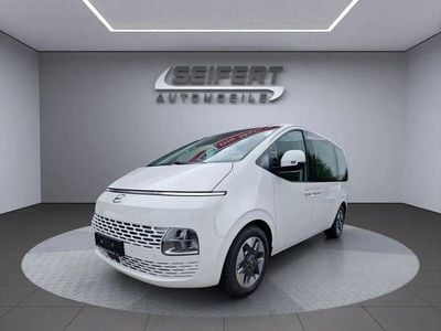 Gebraucht Hyundai Staria Trend 224 PS (164 kW) 2024 Creamy white Van / Kleinbus