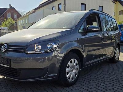 Gebraucht VW Touran Trendline 140 PS (102 kW) 2011 Pepper grey metallic Van / Kleinbus