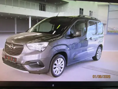 Gebraucht Opel Combo Life Innovation 131 PS (96 kW) 2020 Grau Limousine