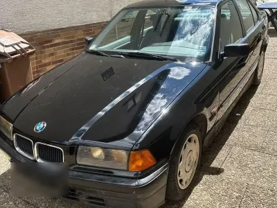 Gebraucht BMW 316 102 PS (75 kW) 1994 Limousine