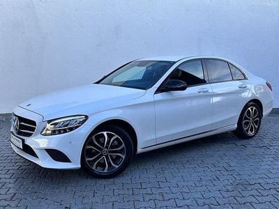 Gebraucht Mercedes C200 Avantgarde 160 PS (117 kW) 2020 Weiß Limousine