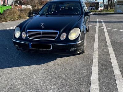 gebraucht Mercedes E270 CDI 7 Sitzer