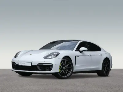 Gebraucht Porsche Panamera 4S 560 PS (411 kW) 2020 Weiß Limousine