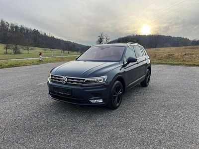Uranograu Gebraucht 2017 VW Tiguan Sound SUV | 17.990 € (Fairer Preis)