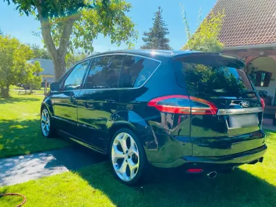 Gebraucht Ford S-MAX Titanium S 200 PS (147 kW) 2012 Schwarz Van / Kleinbus