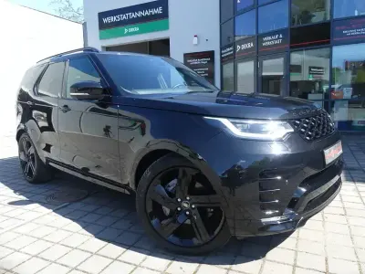 Gebraucht Land Rover Discovery 5 HSE 301 PS (221 kW) 2024 Santorini black (metallic) SUV