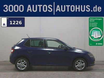 Second-hand Skoda Fabia Ambition 60 CP (44 kW) 2015 Albastru Berlinǎ