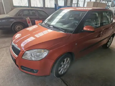 Gebraucht Skoda Fabia 80 PS (58 kW) 2009 Gold Kleinwagen
