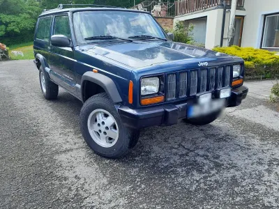 Gebraucht Jeep Cherokee 118 PS (86 kW) 2001 Blau SUV