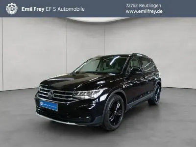 Gebraucht VW Tiguan Sportline 150 PS (110 kW) 2023 Deep black perleffekt SUV
