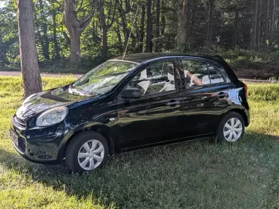 Gebraucht Nissan Micra 80 PS (58 kW) 2011 Schwarz Kleinwagen
