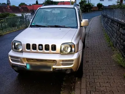 Usata Suzuki Jimny Club 86 CV (63 kW) 2010 Beige SUV