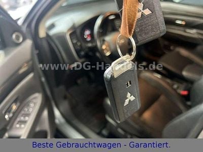 Gebraucht Mitsubishi Outlander Invite 150 PS (110 kW) 2016 Grau (metallic) SUV