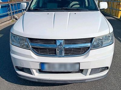 Gebraucht Dodge Journey 170 PS (125 kW) 2009 Weiß SUV