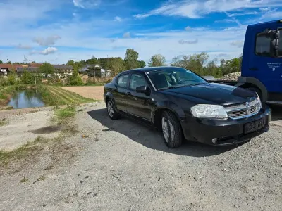 Gebraucht Dodge Avenger SE 140 PS (102 kW) 2007 Schwarz Limousine