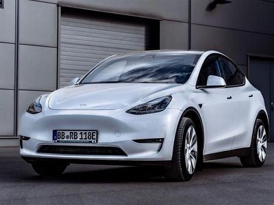 Gebraucht Tesla Model Y 378 kW (514 PS) 2024 Weiss (metallic) SUV