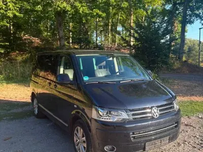 Gebraucht VW Multivan Highline 180 PS (132 kW) 2012 Schwarz Van / Kleinbus