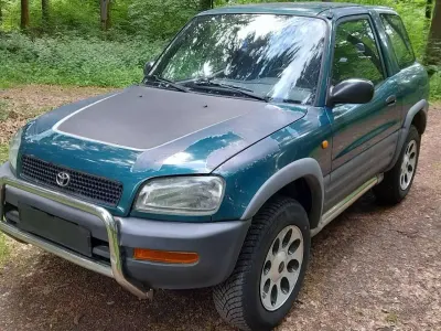 Gebraucht Toyota RAV4 128 PS (94 kW) 1997 Grün SUV