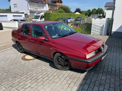 Gebraucht Alfa Romeo 155 Super 150 PS (110 kW) 1996 Rot Limousine