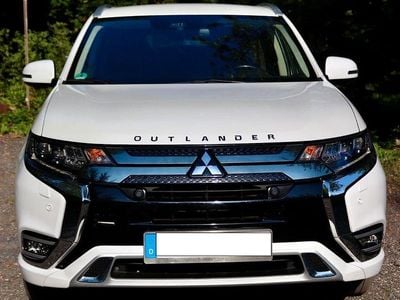 Mitsubishi Outlander P-HEV