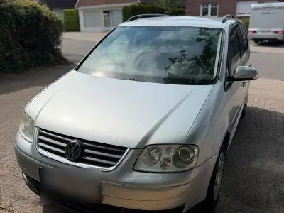 Gebraucht VW Touran 140 PS (102 kW) 2003 Silber Van / Kleinbus