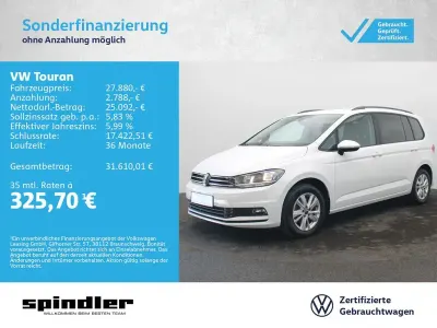 Gebraucht VW Touran Comfortline 150 PS (110 kW) 2023 Weiß Van / Kleinbus