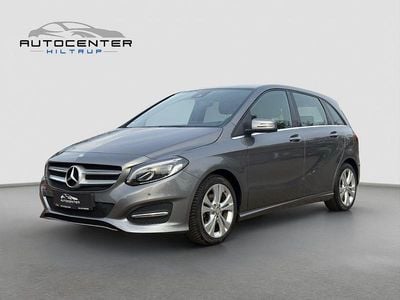 Usata Mercedes B200 136 CV (100 kW) 2015 Grigio Monovolume
