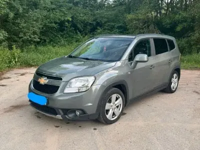 Gebraucht Chevrolet Orlando LS 141 PS (103 kW) 2011 Grau Van / Kleinbus