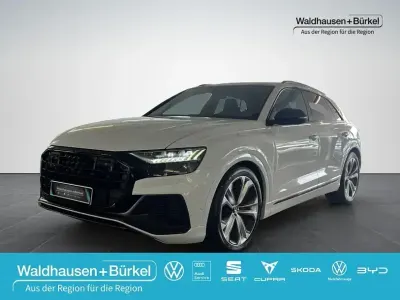 Gebraucht Audi SQ8 Competition 507 PS (372 kW) 2023 Gletscherweiß (metallic) SUV
