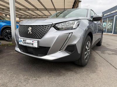 Gebraucht Peugeot 2008 Active 100 kW (136 PS) 2022 Silber SUV