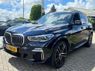 BMW X5 M50