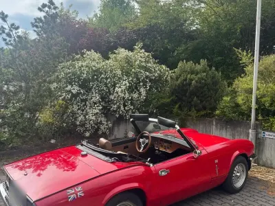 Gebraucht Triumph Spitfire 69 PS (50 kW) 1976 Rot Cabrio