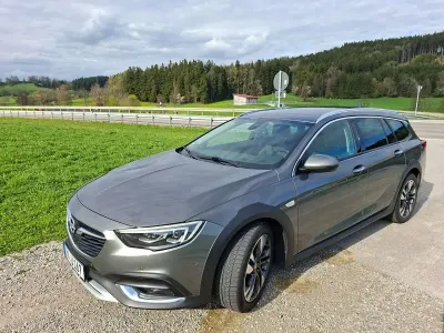 Gebraucht Opel Insignia Country Tourer 170 PS (125 kW) 2018 Grau Kombi