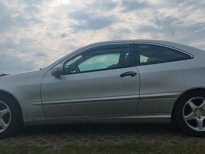 Mercedes C180